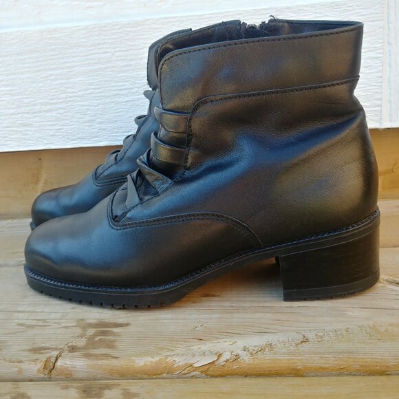 Naturalizer Canada Black Leather Ankle Boots Booties 6.5 37 - Picture 12 of 14